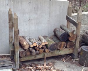 small log rack